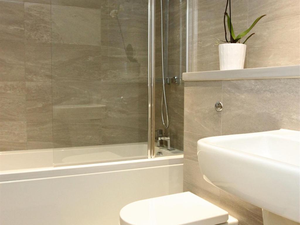 Linton Apartments Лондон Екстериор снимка